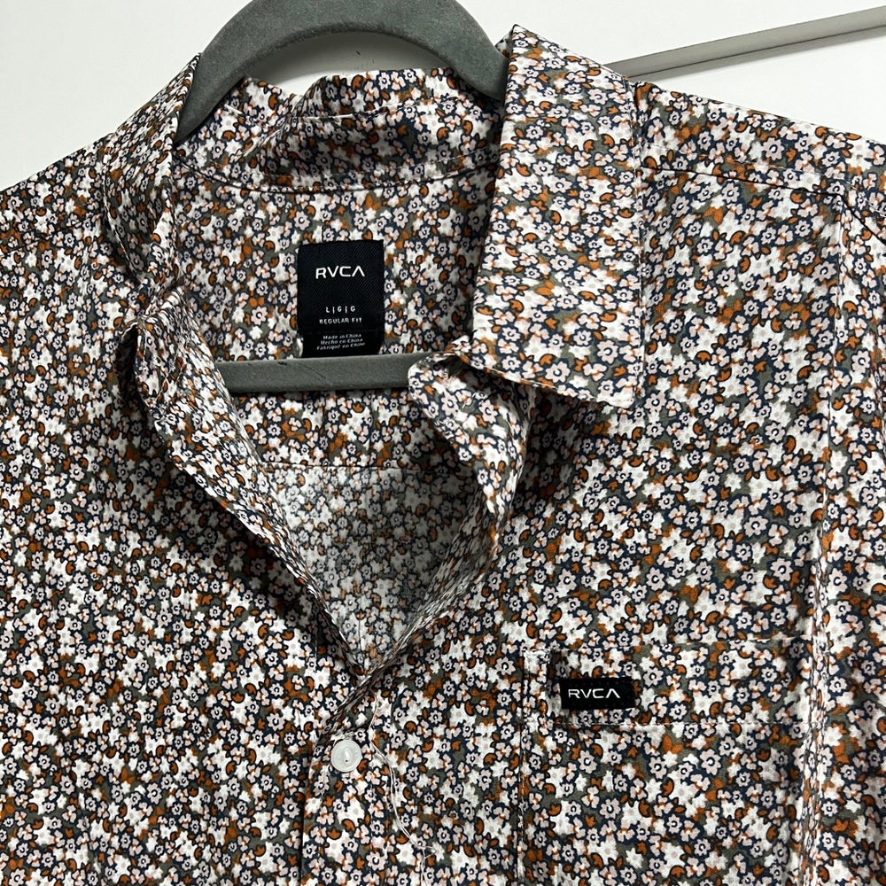 RVCA men’s button up.